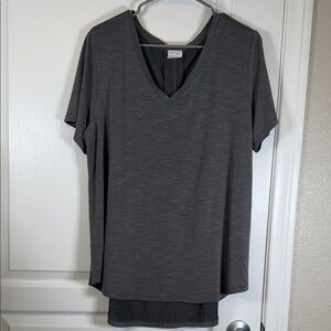 MOD REF Gray V-Neck Shirt Blouse Size XXL EUC #2206